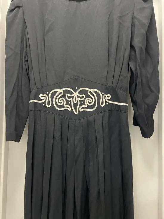 SL Fashions Black Long-Sleeve Midi Dress with Ornate Waist Accent - Picture 3 of 8